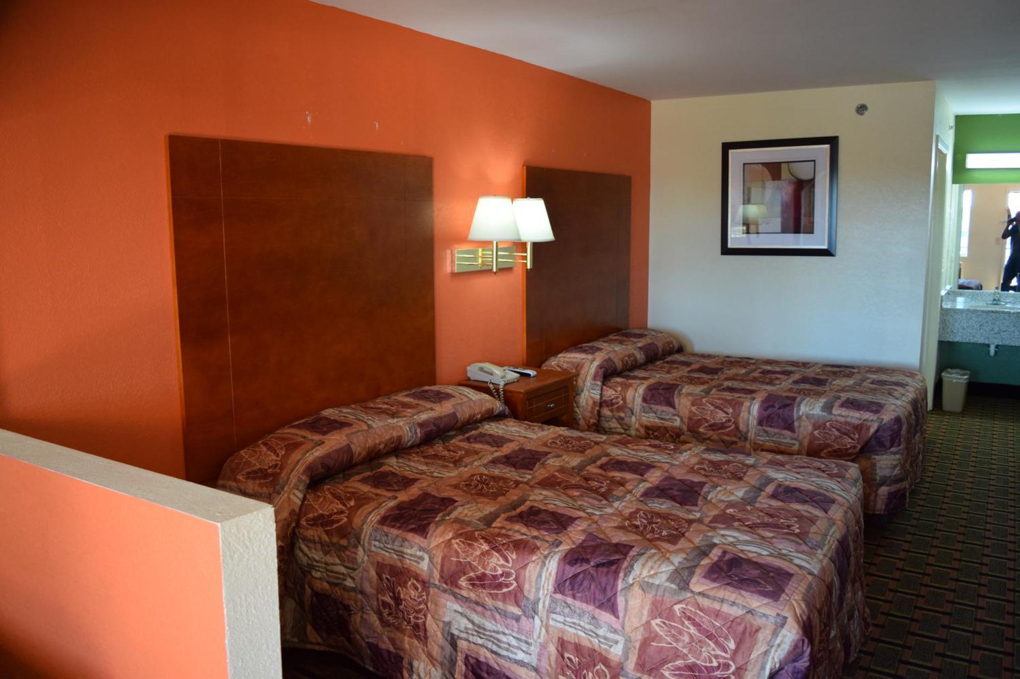 Hotel Royal & *